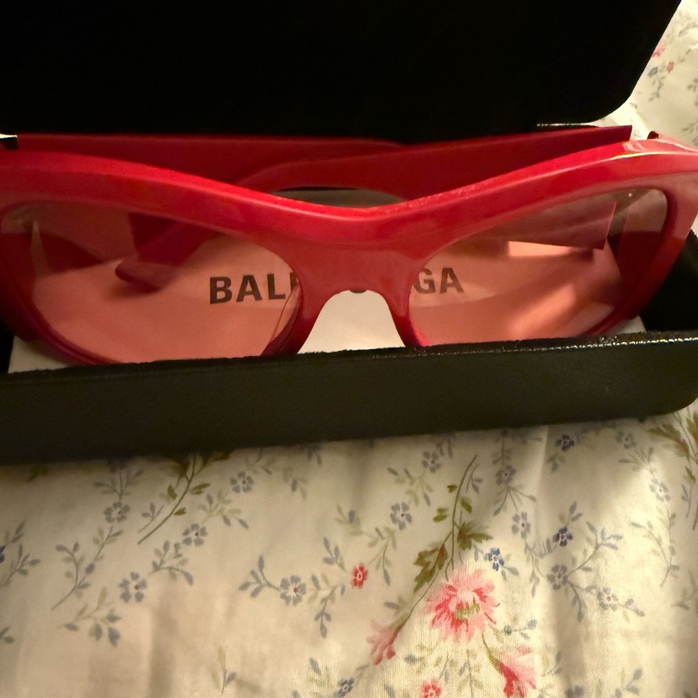 Balenciaga red frame red lenses retro Shield Sunglasses used a few times